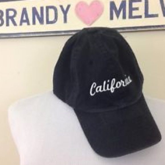 Brandy Melville Other - Brandy Melville hat